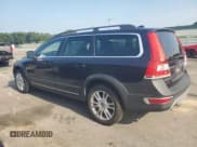 ✅ 2016 Volvo XC70 T5 Platinum • VIN: YV4612NM2G1238352 • Lot: 68575504. Listed on Copart with 52,838 mi. Free auction sales archive from the USA and detailed vehicle history report at DreamBid. Image 2.