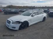 ✅ 2012 Jaguar XJ XJL • VIN: SAJWA2GB9CLV38646 • Lot: 43572066. Wystawiony na IAAI z przebiegiem 92 605 mil. Bezpłatny archiwum sprzedaży aukcyjnych z USA i szczegółowy raport historii pojazdu na DreamBid. Zdjęcie 2.