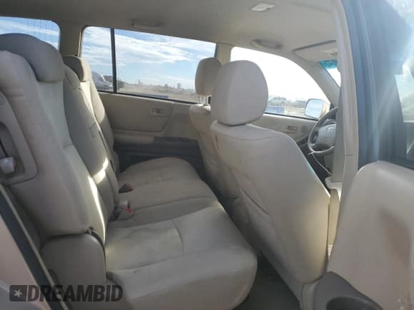 ✅ 2006 Toyota Highlander Limited • VIN: JTEDW21AX60011630 • Lot: 86618645. Wystawiony na Copart z przebiegiem 141 319 mil. Bezpłatny archiwum sprzedaży aukcyjnych z USA i szczegółowy raport historii pojazdu na DreamBid. Zdjęcie 11.