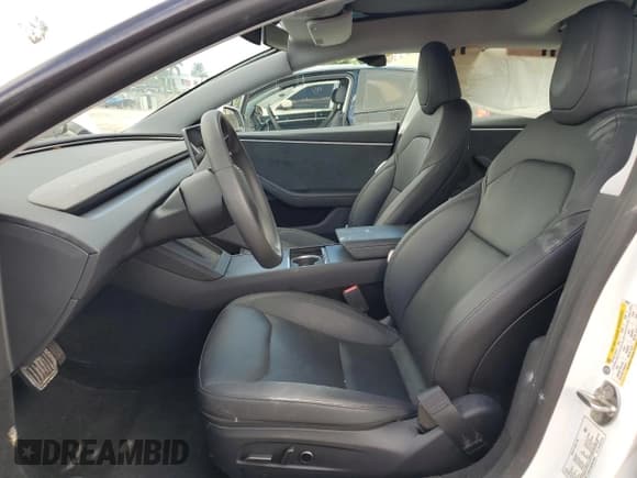 ✅ 2024 Tesla Model 3 Long Range • VIN: 5YJ3E1EB2RF816947 • Лот: 85330265. Опубликован ранее на Copart с пробегом 21 195 миль. Бесплатный доступ к архиву аукционных продаж из США и подробный отчёт об истории автомобиля на DreamBid. Изображение 7.