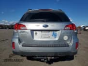 ✅ 2012 Subaru Outback Premium • VIN: 4S4BRBHC5C1233245 • Lot: 90532965. Listed on Copart with 223,515 mi. Free auction sales archive from the USA and detailed vehicle history report at DreamBid. Image 6.