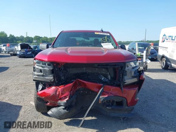 ✅ 2019 Chevrolet Silverado 1500 RST • VIN: 1GCUYEED4KZ113855 • Lot: 42568253. Wystawiony na IAAI z przebiegiem 173 168 mil. Bezpłatny archiwum sprzedaży aukcyjnych z USA i szczegółowy raport historii pojazdu na DreamBid. Zdjęcie 13.