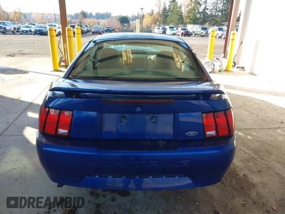 ✅ 2004 Ford Mustang Standard • VIN: 1FAFP40604F156257 • Lot: 43665137. Wystawiony na IAAI z przebiegiem 211 896 mil. Bezpłatny archiwum sprzedaży aukcyjnych z USA i szczegółowy raport historii pojazdu na DreamBid. Zdjęcie 16.