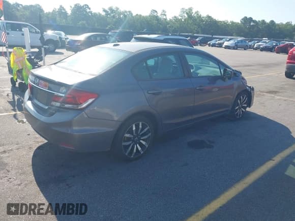 ✅ 2015 Honda Civic EX-L • VIN: 19XFB2F90FE103862 • Лот: 42590882. Опубликован ранее на IAAI с пробегом 100 969 миль. Бесплатный доступ к архиву аукционных продаж из США и подробный отчёт об истории автомобиля на DreamBid. Изображение 4.