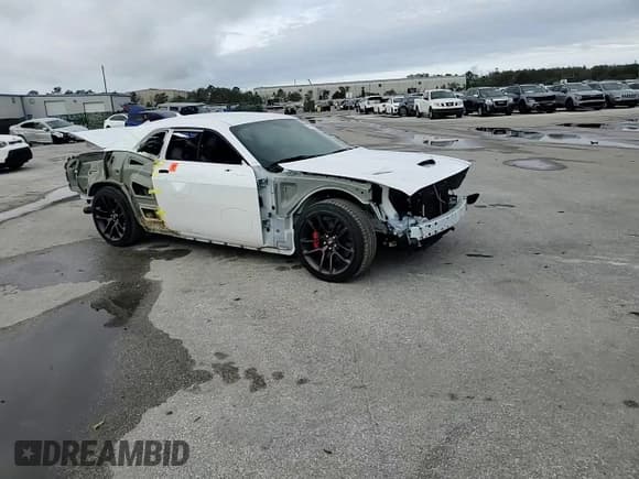 ✅ 2021 Dodge Challenger R/T Scat Pack • VIN: 2C3CDZFJ3MH663820 • Lot: 78598903. Wystawiony na Copart z przebiegiem 30 251 mil. Bezpłatny archiwum sprzedaży aukcyjnych z USA i szczegółowy raport historii pojazdu na DreamBid. Zdjęcie 10.