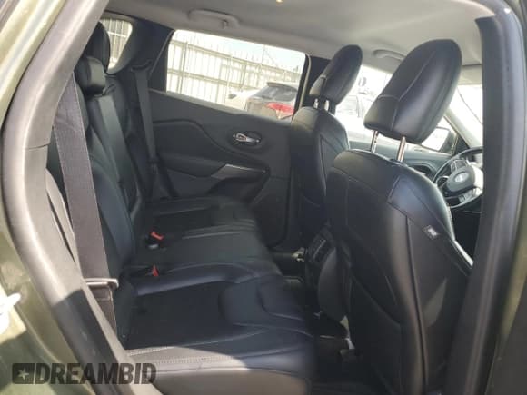 ✅ 2020 Jeep Cherokee Altitude • VIN: 1C4PJMLX5LD526259 • Лот: 65095325. Опубликован ранее на Copart с пробегом 90 445 миль. Бесплатный доступ к архиву аукционных продаж из США и подробный отчёт об истории автомобиля на DreamBid. Изображение 11.