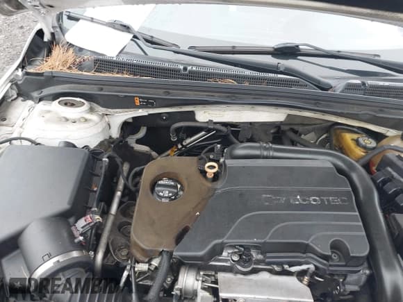 ✅ 2016 Chevrolet Malibu LS • VIN: 1G1ZC5ST0GF212075 • Лот: 43780075. Опубликован ранее на IAAI с пробегом 178 428 миль. Бесплатный доступ к архиву аукционных продаж из США и подробный отчёт об истории автомобиля на DreamBid. Изображение 10.