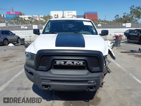 ✅ 2019 Ram 1500 Warlock • VIN: 1C6RR6GG3KS675746 • Lot: 42719139. Wystawiony na IAAI z przebiegiem 80 230 mil. Bezpłatny archiwum sprzedaży aukcyjnych z USA i szczegółowy raport historii pojazdu na DreamBid. Zdjęcie 13.