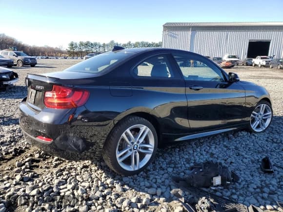 ✅ 2017 BMW 2 Series 230i xDrive • VIN: WBA2H9C30HV642466 • Lot: 80106984. Wystawiony na Copart z przebiegiem Nie podano. Bezpłatny archiwum sprzedaży aukcyjnych z USA i szczegółowy raport historii pojazdu na DreamBid. Zdjęcie 3.