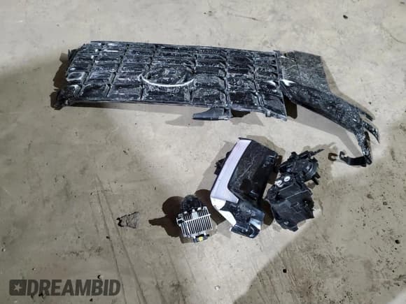 ✅ 2025 Hyundai Palisade SEL • VIN: KM8R2DGE7SU848944 • Лот: 45915685. Опубликован ранее на Copart с пробегом 11 024 миль. Бесплатный доступ к архиву аукционных продаж из США и подробный отчёт об истории автомобиля на DreamBid. Изображение 13.