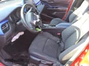 ✅ 2022 Toyota C-HR XLE • VIN: NMTKHMBX8NR143249 • Лот: 89708895. Опубликован ранее на Copart с пробегом 49 972 миль. Бесплатный доступ к архиву аукционных продаж из США и подробный отчёт об истории автомобиля на DreamBid. Изображение 7.