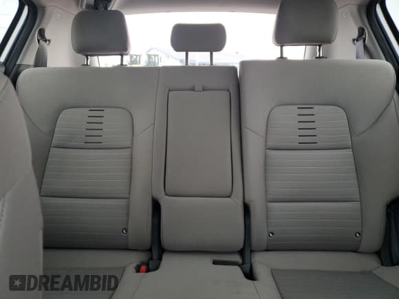 ✅ 2018 Kia Sportage LX • VIN: KNDPMCAC2J7448830 • Lot: 91050205. Wystawiony na Copart z przebiegiem 78 894 mil. Bezpłatny archiwum sprzedaży aukcyjnych z USA i szczegółowy raport historii pojazdu na DreamBid. Zdjęcie 10.