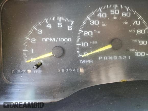 ✅ 1997 Chevrolet Silverado 1500 • VIN: 2GCEC19M1V1137369 • Lot: 69881065. Wystawiony na Copart z przebiegiem 283 640 mil. Bezpłatny archiwum sprzedaży aukcyjnych z USA i szczegółowy raport historii pojazdu na DreamBid. Zdjęcie 9.