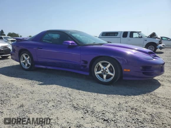 ✅ 1998 Pontiac Firebird Formula • VIN: 2G2FV22G3W2223937 • Лот: 59905135. Опубликован ранее на Copart с пробегом 87 658 миль. Бесплатный доступ к архиву аукционных продаж из США и подробный отчёт об истории автомобиля на DreamBid. Изображение 4.