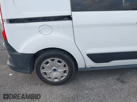 ✅ 2015 Ford Transit Connect XL • VIN: NM0LS7E79F1208111 • Lot: 41951724. Wystawiony na IAAI z przebiegiem 305 163 mil. Bezpłatny archiwum sprzedaży aukcyjnych z USA i szczegółowy raport historii pojazdu na DreamBid. Zdjęcie 6.