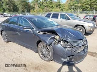 ✅ 2014 Lincoln MKZ • VIN: 3LN6L2J92ER809383 • Lot: 43273956. Wystawiony na IAAI z przebiegiem 213 741 mil. Bezpłatny archiwum sprzedaży aukcyjnych z USA i szczegółowy raport historii pojazdu na DreamBid. Zdjęcie 1.