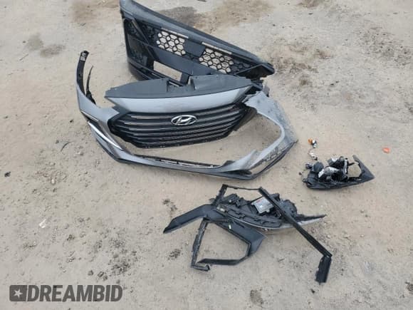 ✅ 2025 Hyundai Kona N Line S • VIN: KM8HB3A36SU186724 • Lot: 81016815. Listed on Copart with 14,817 mi. Free auction sales archive from the USA and detailed vehicle history report at DreamBid. Image 13.