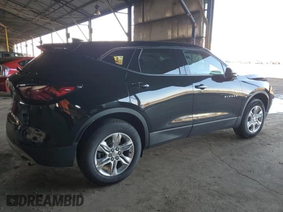 ✅ 2022 Chevrolet Blazer LT • VIN: 3GNKBCR47NS217403 • Lot: 96005925. Wystawiony na Copart z przebiegiem 30 182 mil. Bezpłatny archiwum sprzedaży aukcyjnych z USA i szczegółowy raport historii pojazdu na DreamBid. Zdjęcie 3.
