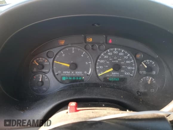 ✅ 1999 Chevrolet Blazer Trailblazer • VIN: 1GNDT13W0X2122216 • Lot: 54400065. Wystawiony na Copart z przebiegiem 100 260 mil. Bezpłatny archiwum sprzedaży aukcyjnych z USA i szczegółowy raport historii pojazdu na DreamBid. Zdjęcie 9.