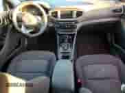 2019 Hyundai Ioniq Blue с VIN KMHC65LC7KU175884, выставлен на аукционе Copart как лот 41520044 с пробегом 150 480 миль миль и Списание • Salvage title. История ставок и продаж доступна на DreamBid. Изображение 8.