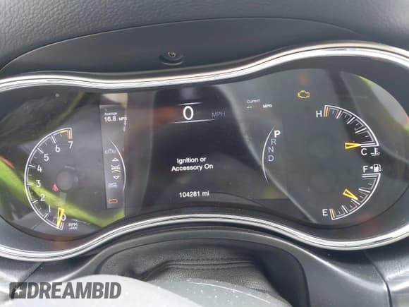 ✅ 2019 Jeep Grand Cherokee Laredo E • VIN: 1C4RJEAG3KC819910 • Lot: 42641514. Wystawiony na IAAI z przebiegiem 104 281 mil. Bezpłatny archiwum sprzedaży aukcyjnych z USA i szczegółowy raport historii pojazdu na DreamBid. Zdjęcie 7.