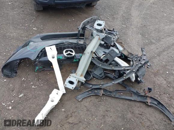 ✅ 2014 Mazda CX-5 Sport • VIN: JM3KE4BE4E0399648 • Lot: 42452015. Listed on IAAI with 105,621 mi. Free auction sales archive from the USA and detailed vehicle history report at DreamBid. Image 12.