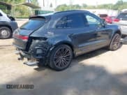 ✅ 2025 Porsche Macan • VIN: WP1AA2A54SLB05454 • Lot: 43041535. Listed on IAAI with 6,737 mi. Free auction sales archive from the USA and detailed vehicle history report at DreamBid. Image 4.