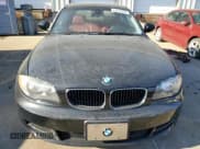 ✅ 2010 BMW 1 Series 128i • VIN: WBAUP7C50AVK77035 • Lot: 41815095. Wystawiony na Copart z przebiegiem 96 632 mil. Bezpłatny archiwum sprzedaży aukcyjnych z USA i szczegółowy raport historii pojazdu na DreamBid. Zdjęcie 5.