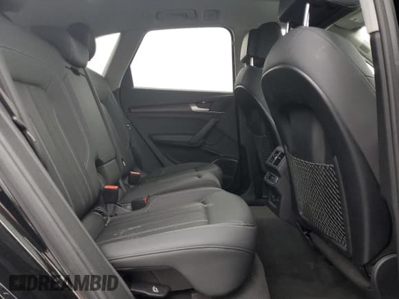 ✅ 2021 Audi Q5 Premium Plus • VIN: WA1E2AFY2M2031306 • Lot: 87418285. Wystawiony na Copart z przebiegiem 61 221 mil. Bezpłatny archiwum sprzedaży aukcyjnych z USA i szczegółowy raport historii pojazdu na DreamBid. Zdjęcie 11.