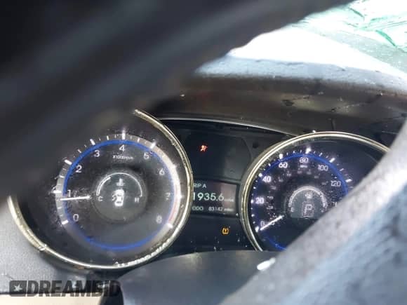 2011 Hyundai Sonata Limited с VIN 5NPEC4AB0BH305685, выставлен на аукционе IAAI как лот 43304019 с пробегом 83 142 миль миль и . История ставок и продаж доступна на DreamBid. Изображение 7.