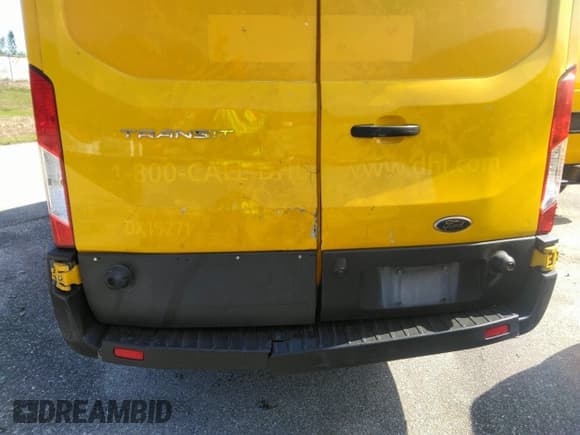 ✅ 2015 Ford Transit Cargo • VIN: 1FTNR2CM3FKA74886 • Lot: 41816951. Listed on IAAI with 134,520 mi. Free auction sales archive from the USA and detailed vehicle history report at DreamBid. Image 6.