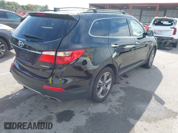 ✅ 2014 Hyundai Santa Fe GLS • VIN: KM8SN4HF9EU078833 • Лот: 43163419. Опубликован ранее на IAAI с пробегом 148 066 миль. Бесплатный доступ к архиву аукционных продаж из США и подробный отчёт об истории автомобиля на DreamBid. Изображение 4.