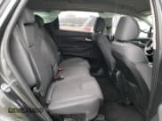 ✅ 2023 Hyundai Santa Fe SE • VIN: 5NMS1DAJ6PH600827 • Lot: 44182484. Wystawiony na Copart z przebiegiem 6 875 mil. Bezpłatny archiwum sprzedaży aukcyjnych z USA i szczegółowy raport historii pojazdu na DreamBid. Zdjęcie 11.