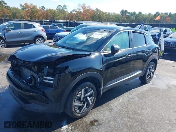 ✅ 2025 Nissan Kicks SV • VIN: 3N8AP6CA0SL306553 • Лот: 43631072. Опубликован ранее на IAAI с пробегом 41 764 миль. Бесплатный доступ к архиву аукционных продаж из США и подробный отчёт об истории автомобиля на DreamBid. Изображение 17.