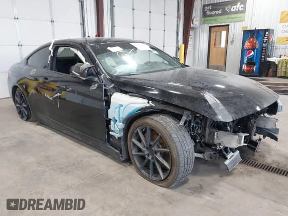 ✅ 2014 BMW 4 Series 435i • VIN: WBA3R1C5XEK190222 • Лот: 43313530. Опубликован ранее на IAAI с пробегом Не указан. Бесплатный доступ к архиву аукционных продаж из США и подробный отчёт об истории автомобиля на DreamBid. Изображение 1.