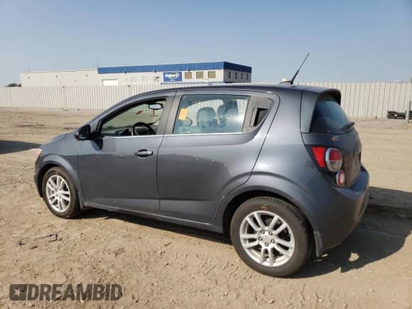 2012 Chevrolet Sonic LT с VIN 1G1JC6SH1C4187580, выставлен на аукционе Copart как лот 71091034 с пробегом Не указан миль и Списание • Salvage title. История ставок и продаж доступна на DreamBid. Изображение 2.