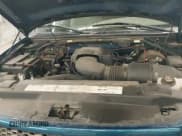 ✅ 2000 Ford F-150 XL • VIN: 1FTRX18L0YNA33201 • Lot: 43077858. Wystawiony na IAAI z przebiegiem Nie podano. Bezpłatny archiwum sprzedaży aukcyjnych z USA i szczegółowy raport historii pojazdu na DreamBid. Zdjęcie 15.