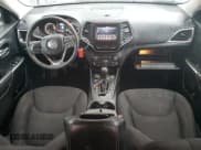 ✅ 2020 Jeep Cherokee Latitude • VIN: 1C4PJMCB5LD523348 • Lot: 91586355. Listed on Copart with 155,426 mi. Free auction sales archive from the USA and detailed vehicle history report at DreamBid. Image 8.