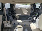 ✅ 2022 GMC Acadia Denali • VIN: 1GKKNXLS9NZ122864 • Lot: 69991115. Wystawiony na Copart z przebiegiem 42 526 mil. Bezpłatny archiwum sprzedaży aukcyjnych z USA i szczegółowy raport historii pojazdu na DreamBid. Zdjęcie 10.