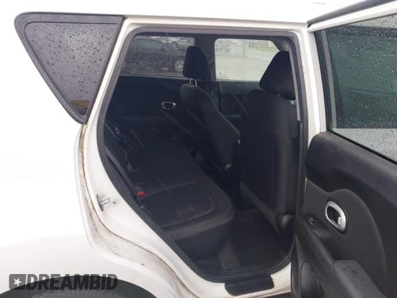 ✅ 2017 Kia Soul • VIN: KNDJN2A27H7452869 • Лот: 42286579. Опубликован ранее на IAAI с пробегом 70 480 миль. Бесплатный доступ к архиву аукционных продаж из США и подробный отчёт об истории автомобиля на DreamBid. Изображение 8.