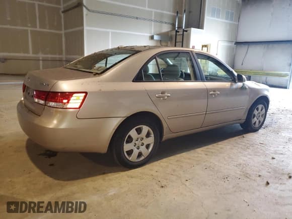 ✅ 2007 Hyundai Sonata GLS • VIN: 5NPET46C57H254564 • Lot: 82930844. Listed on Copart with 99,160 mi. Free auction sales archive from the USA and detailed vehicle history report at DreamBid. Image 3.