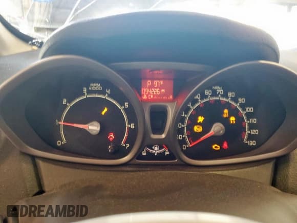 ✅ 2013 Ford Fiesta SE • VIN: 3FADP4BJ3DM227377 • Лот: 83755525. Опубликован ранее на Copart с пробегом 94 226 миль. Бесплатный доступ к архиву аукционных продаж из США и подробный отчёт об истории автомобиля на DreamBid. Изображение 9.