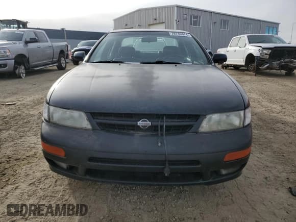 ✅ 1997 Nissan Maxima GXE • VIN: JN1CA21D3VT837132 • Lot: 78746874. Listed on Copart with 329,203 mi. Free auction sales archive from the USA and detailed vehicle history report at DreamBid. Image 5.