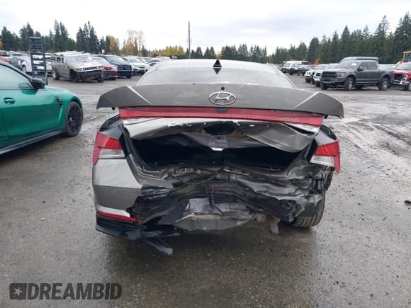 ✅ 2023 Hyundai Elantra SEL • VIN: KMHLS4AG1PU406314 • Lot: 43552328. Listed on IAAI with 50,996 mi. Free auction sales archive from the USA and detailed vehicle history report at DreamBid. Image 17.