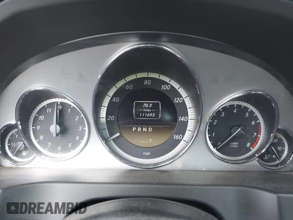 ✅ 2012 Mercedes-Benz E 350 • VIN: WDDKK5KF3CF164187 • Lot: 42128731. Wystawiony na IAAI z przebiegiem 111 693 mil. Bezpłatny archiwum sprzedaży aukcyjnych z USA i szczegółowy raport historii pojazdu na DreamBid. Zdjęcie 7.