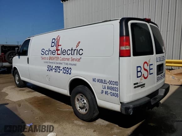 ✅ 2011 Chevrolet Express Cargo • VIN: 1GCWGGBA6B1165133 • Lot: 56845855. Listed on Copart with 165,757 mi. Free auction sales archive from the USA and detailed vehicle history report at DreamBid. Image 2.