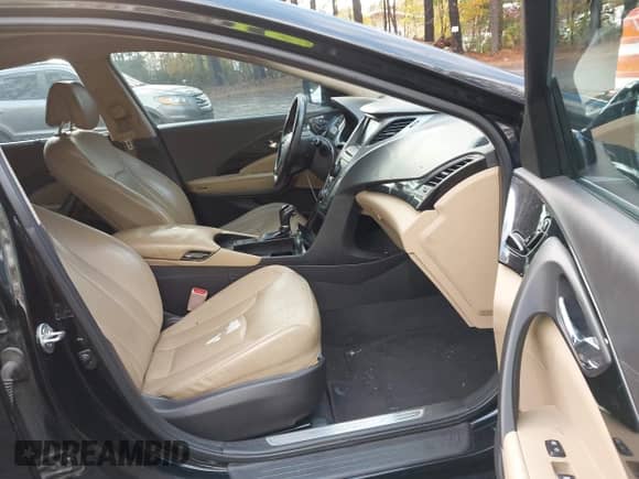 2013 Hyundai Azera с VIN KMHFH4JG4DA329141, выставлен на аукционе IAAI как лот 43618268 с пробегом 118 083 миль миль и . История ставок и продаж доступна на DreamBid. Изображение 5.