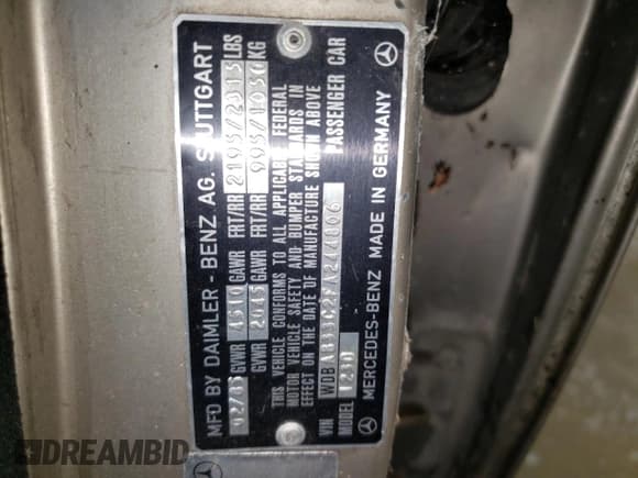 ✅ 1985 Mercedes-Benz 300 • VIN: WDBAB33C2FA244806 • Lot: 52752485. Listed on Copart with Not provided. Free auction sales archive from the USA and detailed vehicle history report at DreamBid. Image 12.