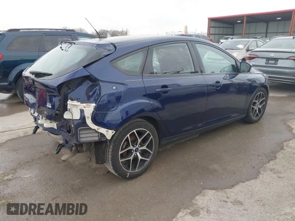 ✅ 2017 Ford Focus SEL • VIN: 1FADP3M28HL295732 • Лот: 41655897. Опубликован ранее на IAAI с пробегом 76 951 миль. Бесплатный доступ к архиву аукционных продаж из США и подробный отчёт об истории автомобиля на DreamBid. Изображение 4.