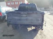 ✅ 2022 Ford F-250 XL • VIN: 1FT7W2BN3NEF95163 • Lot: 43115709. Wystawiony na IAAI z przebiegiem 76 379 mil. Bezpłatny archiwum sprzedaży aukcyjnych z USA i szczegółowy raport historii pojazdu na DreamBid. Zdjęcie 17.